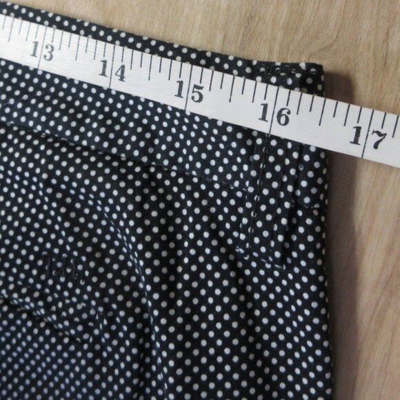 TOMMY HILFIGER Bermuda Shorts Women's Size 8 Black White Polka Dot Skimmer Capri - Picture 9 of 10